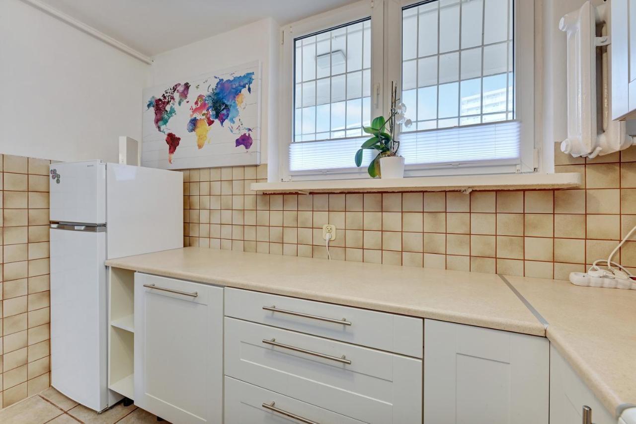 Gdansk Pokoje Przymorze - Obroncow Wybrzeza 8A Apartment Ngoại thất bức ảnh